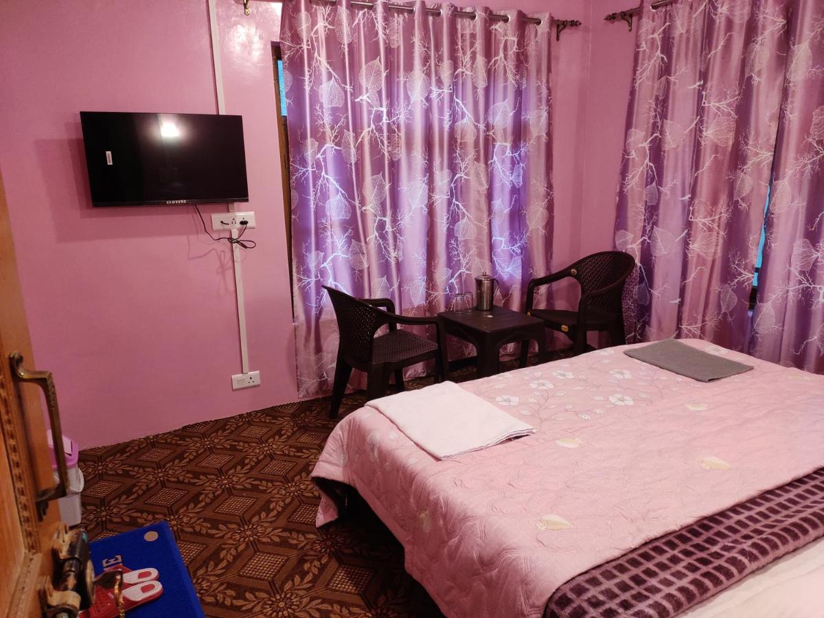 Dream River Resort Pahalgām Kültér fotó