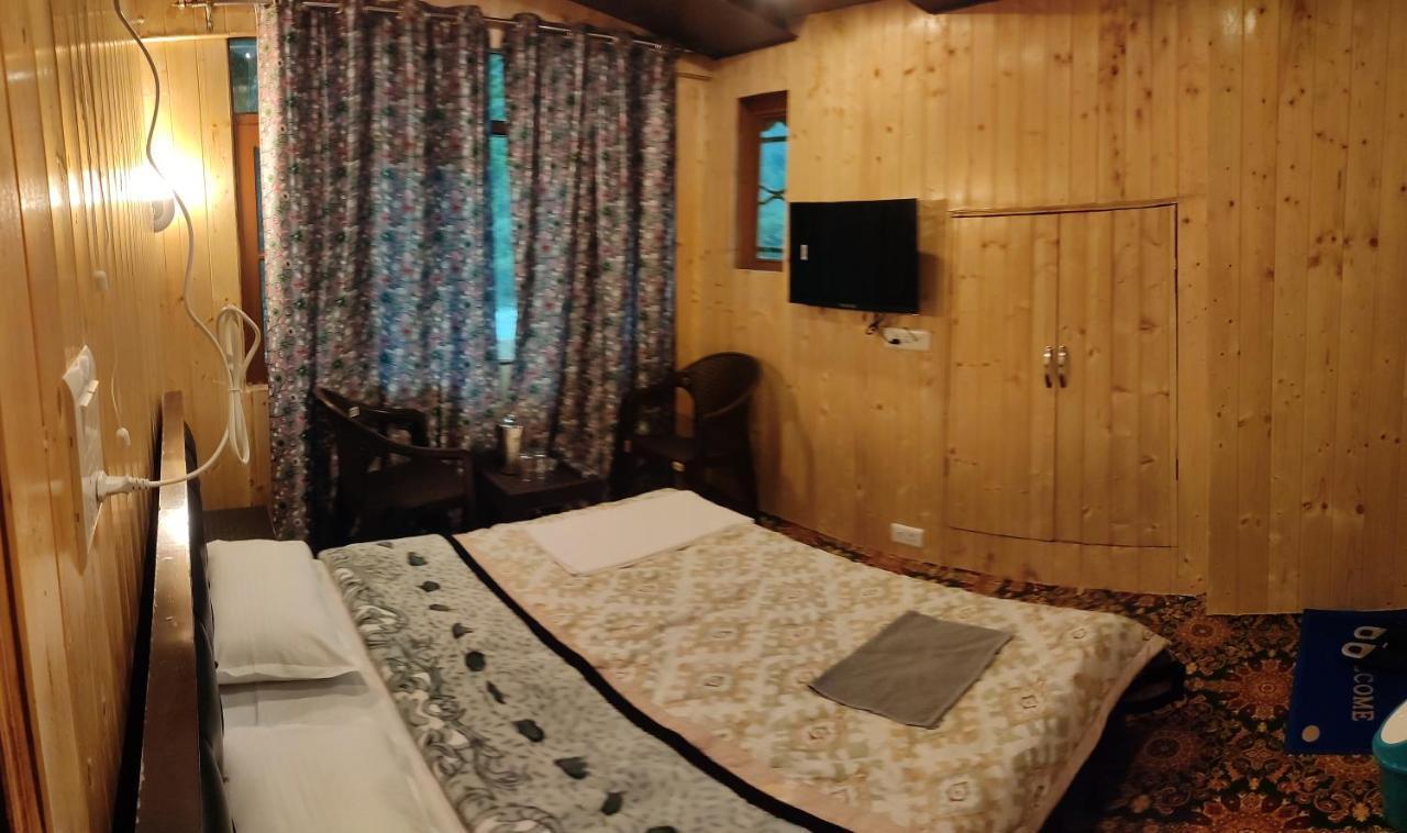 Dream River Resort Pahalgām Kültér fotó