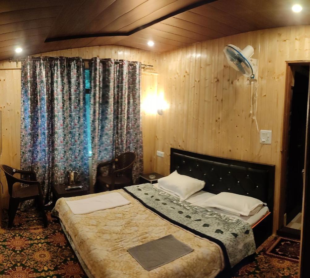 Dream River Resort Pahalgām Kültér fotó